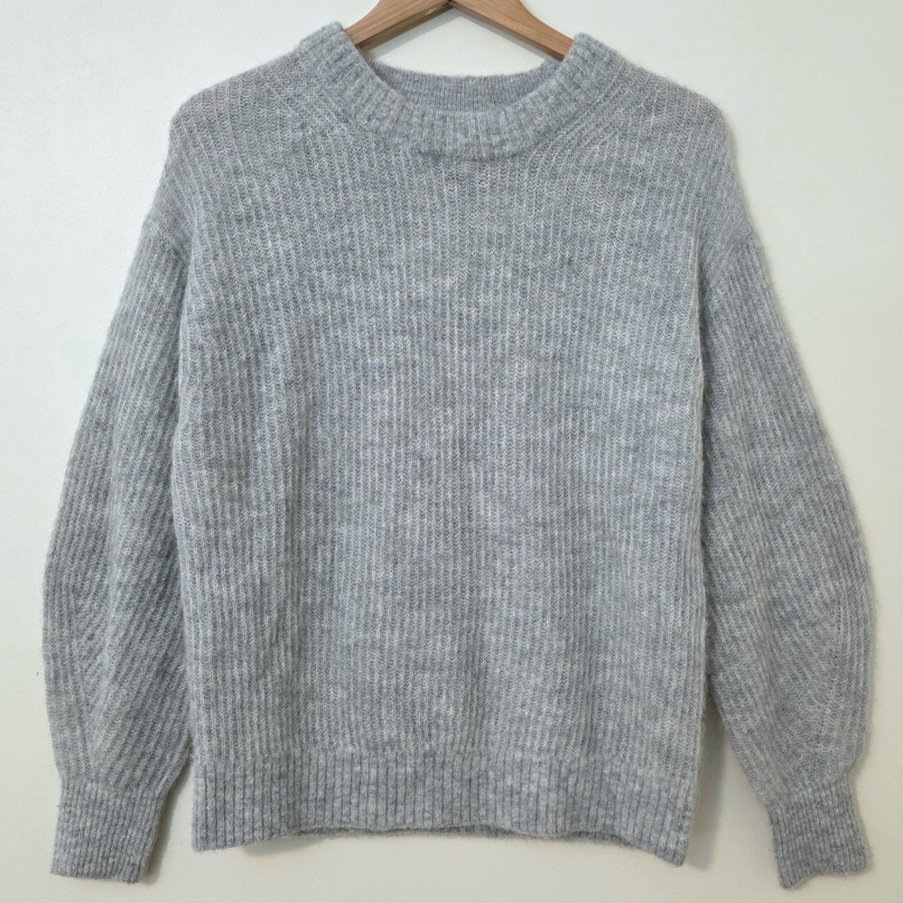 Everlane The Cocoon Crew Alpaca Blend Knit Sweater Sz M Puff Sleeve Fuzzy